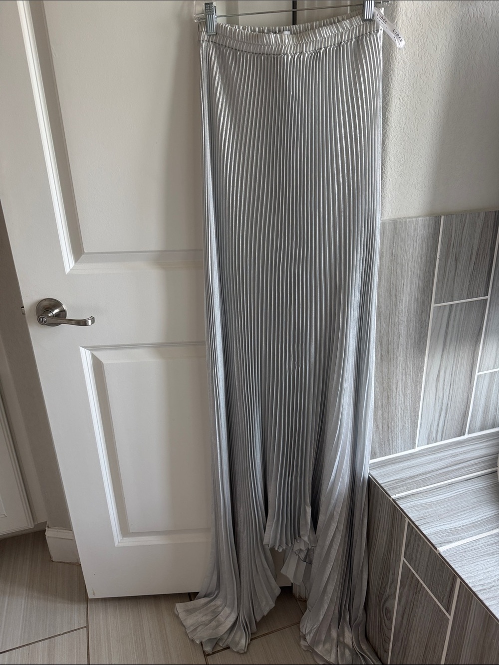 Silver Pleated Maxi Skirt Dress - Sleek Floor-Length Style